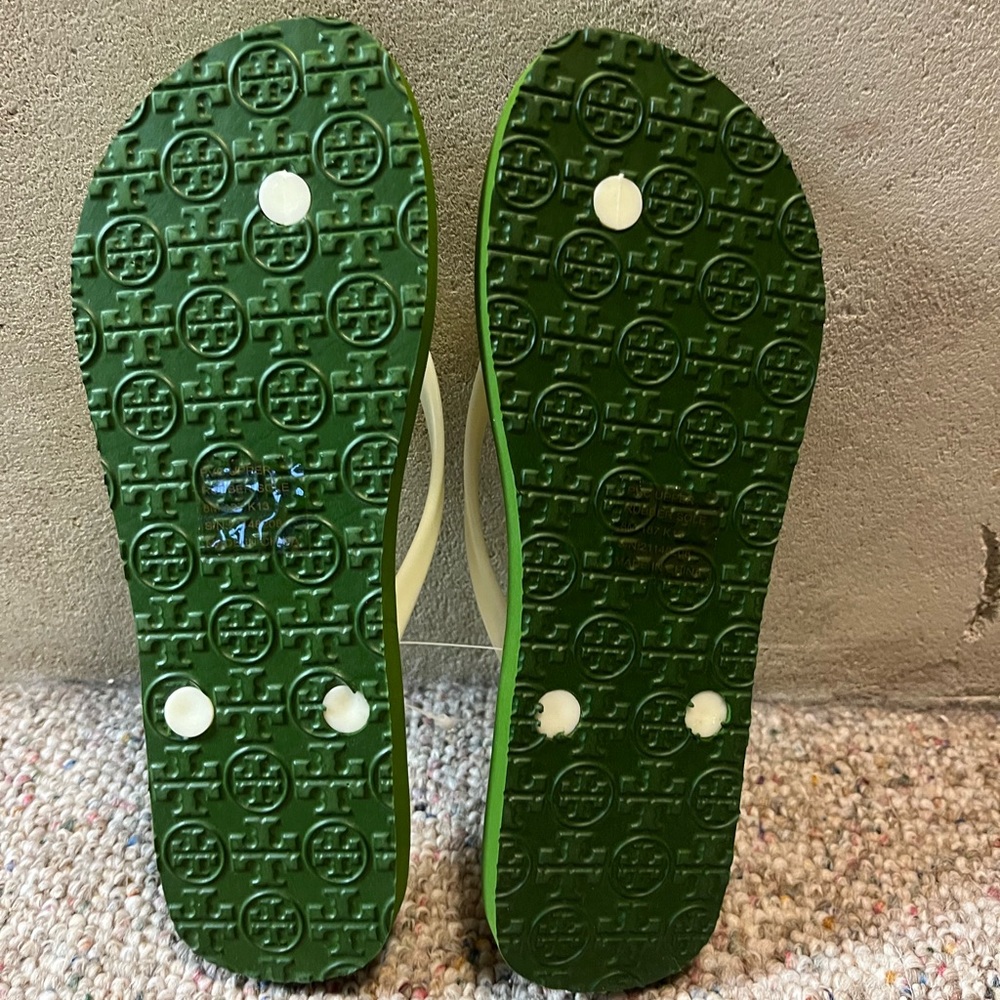 🆕 Tory Burch Window Pane Flip Flop - Picture 7 of 10